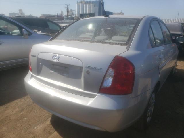 KMHCN46CX9U338286 - 2009 HYUNDAI ACCENT GLS SILVER photo 4