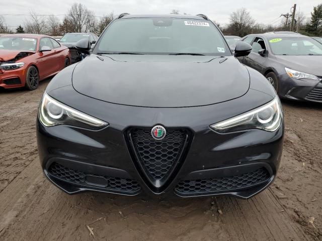 ZASPAKBN4K7C49676 - 2019 ALFA ROMEO STELVIO TI BLACK photo 5