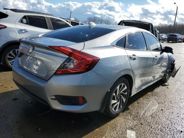 2HGFC2F72JH551370 - 2018 HONDA CIVIC EX GRAY photo 3