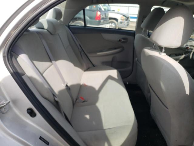 1NXBU4EE7AZ275363 - 2010 TOYOTA COROLLA BASE SILVER photo 10