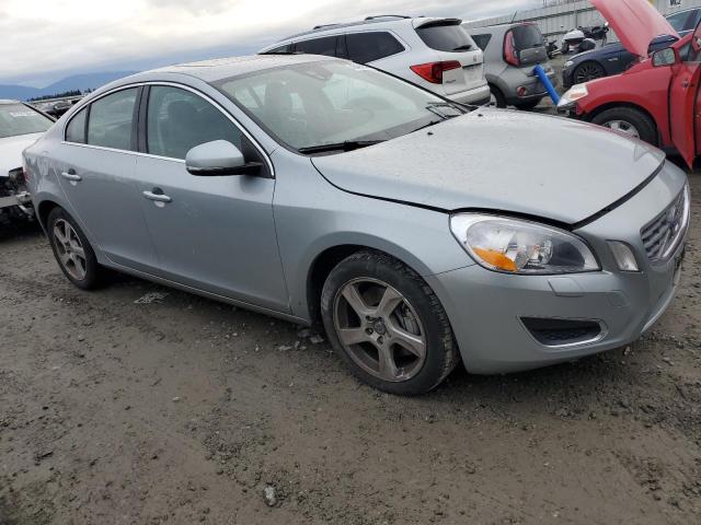 YV1612FH9D2202338 - 2013 VOLVO S60 T5 SILVER photo 4