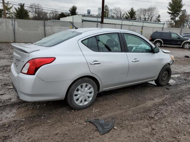 3N1CN7AP6KL824256 - 2019 NISSAN VERSA S SILVER photo 3