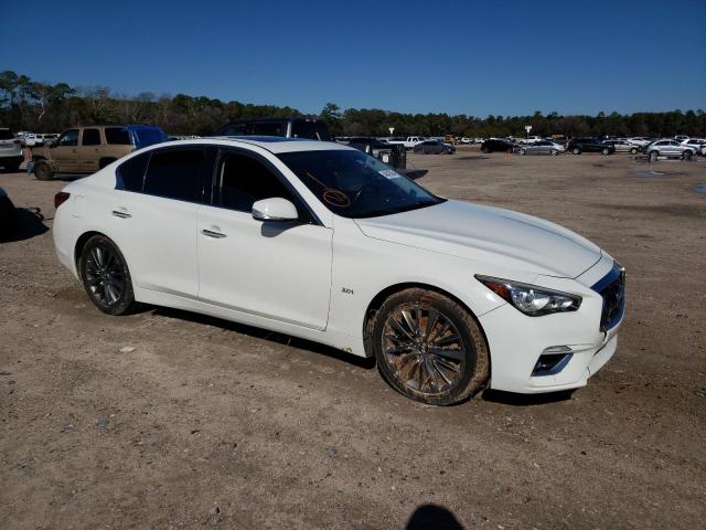 JN1EV7AP4JM361983 - 2018 INFINITI Q50 LUXE WHITE photo 4