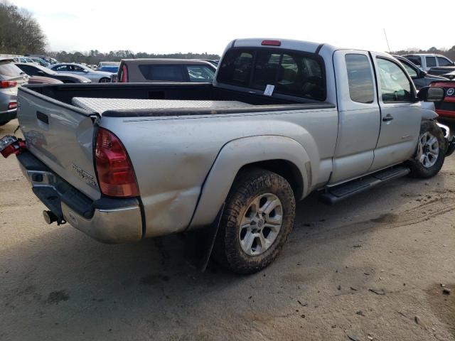 5TETU62N06Z254572 - 2006 TOYOTA TACOMA PRERUNNER ACCESS CAB SILVER photo 3