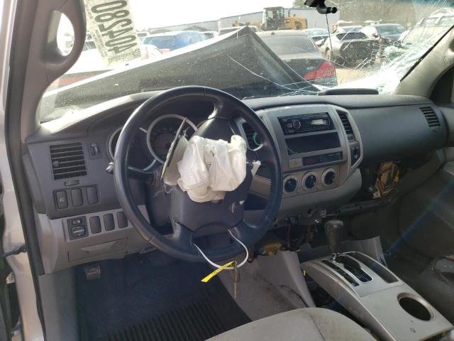 5TETU62N06Z254572 - 2006 TOYOTA TACOMA PRERUNNER ACCESS CAB SILVER photo 8