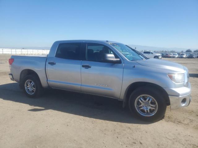 5TFEM5F11CX042115 - 2012 TOYOTA TUNDRA CRE GRAY photo 4