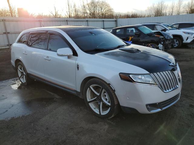 2LMHJ5AT6ABJ50104 - 2010 LINCOLN MKT WHITE photo 4