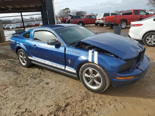 1ZVFT80N565247034 - 2006 FORD MUSTANG BLUE photo 4