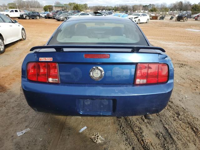 1ZVFT80N565247034 - 2006 FORD MUSTANG BLUE photo 6