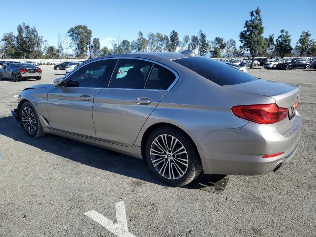 WBAJA5C59KBX86293 - 2019 BMW 530 I SILVER photo 2