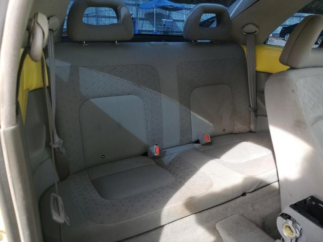 3VWCC21C7YM424757 - 2000 VOLKSWAGEN NEW BEETLE Gelb Foto 10