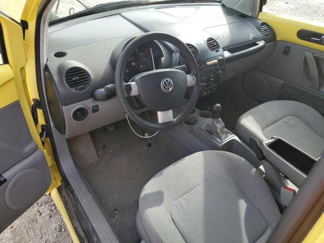 3VWCC21C7YM424757 - 2000 VOLKSWAGEN NEW BEETLE Gelb Foto 8