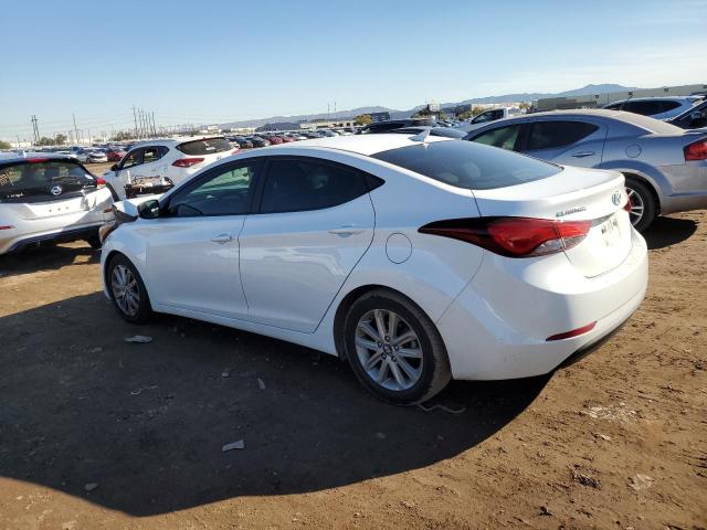 5NPDH4AE8FH631716 - 2015 HYUNDAI ELANTRA SE WHITE photo 2