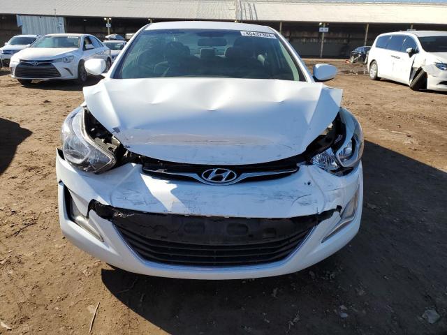 5NPDH4AE8FH631716 - 2015 HYUNDAI ELANTRA SE WHITE photo 5