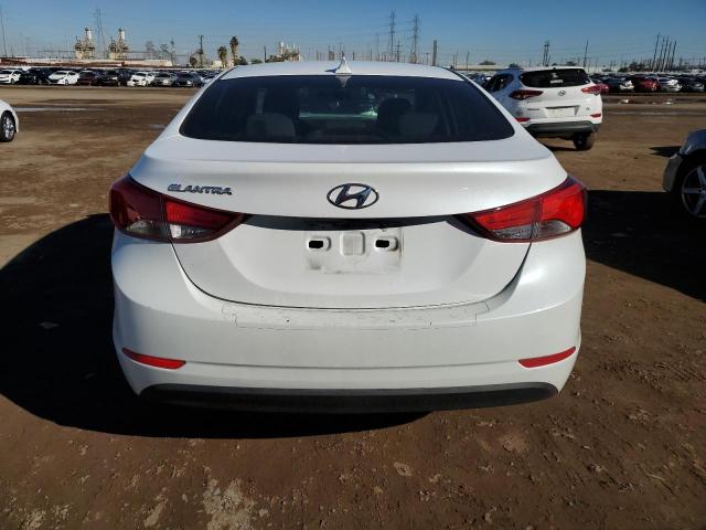 5NPDH4AE8FH631716 - 2015 HYUNDAI ELANTRA SE WHITE photo 6