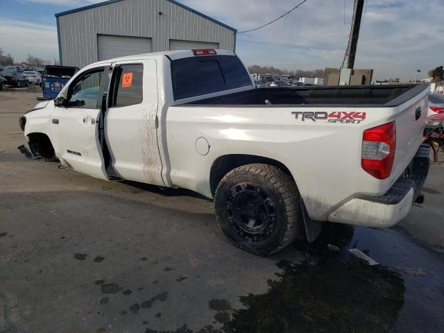 5TFUY5F15KX820785 - 2019 TOYOTA TUNDRA DOUBLE CAB SR/SR5 WHITE photo 2