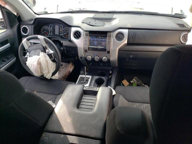 5TFUY5F15KX820785 - 2019 TOYOTA TUNDRA DOUBLE CAB SR/SR5 WHITE photo 8