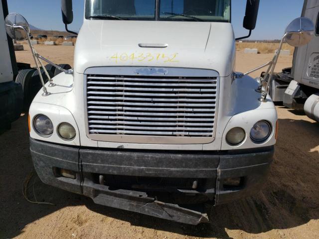 1FUJBBCK34LM46888 - 2004 FREIGHTLINER CONVENTION ST120 WHITE photo 7