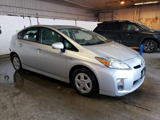 JTDKN3DU0B0263780 - 2011 TOYOTA PRIUS SILVER photo 4