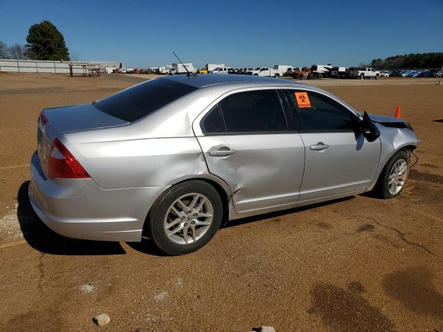 3FAHP0GA5BR196426 - 2011 FORD FUSION S SILVER photo 3