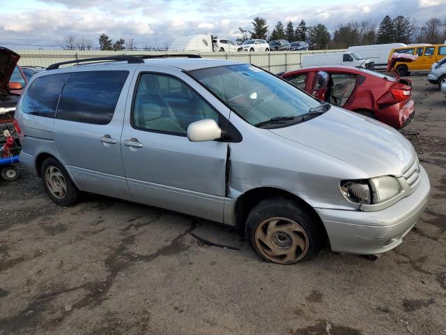 4T3ZF13C72U475869 - 2002 TOYOTA SIENNA LE SILVER photo 4