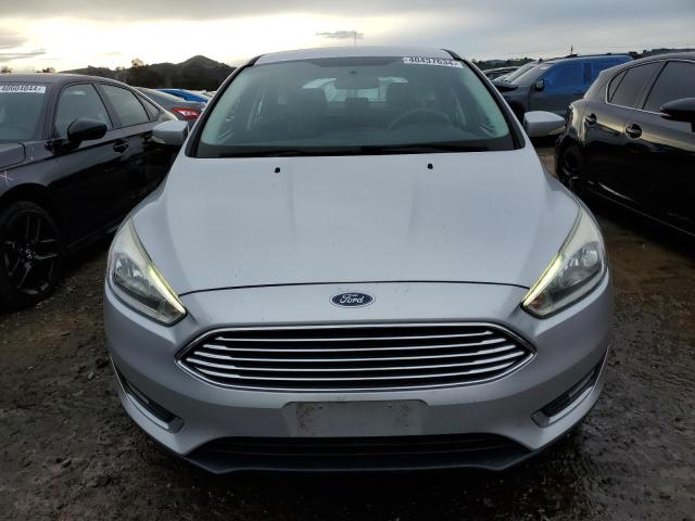 1FADP3N2XFL349284 - 2015 FORD FOCUS TITANIUM SILVER photo 5