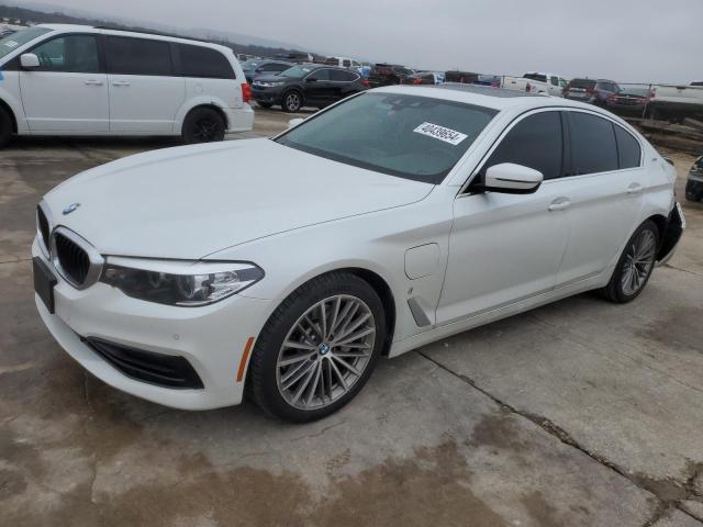 WBAJA9C58KB393988 - 2019 BMW 530E WHITE photo 1