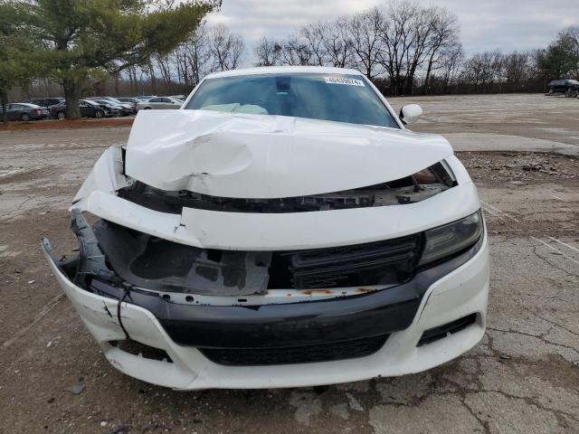 2C3CDXCT4GH185969 - 2016 DODGE CHARGER R/T WHITE photo 5