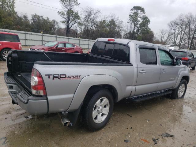 3TMMU4FNXEM065622 - 2014 TOYOTA TACOMA DOUBLE CAB LONG BED SILVER photo 3