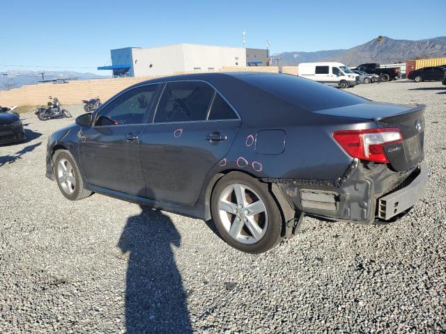 4T1BF1FK4DU268047 - 2013 TOYOTA CAMRY L GRAY photo 2