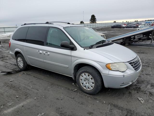 2A4GP44R96R611342 - 2006 CHRYSLER TOWN & COU LX SILVER photo 4