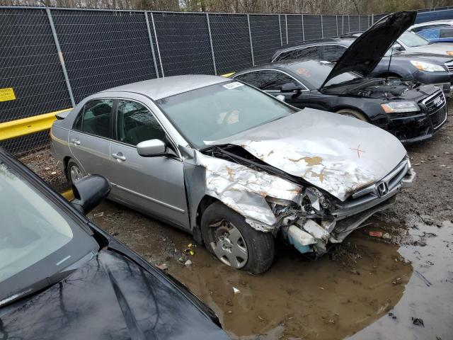 1HGCM56447A198810 - 2007 HONDA ACCORD LX SILVER photo 4