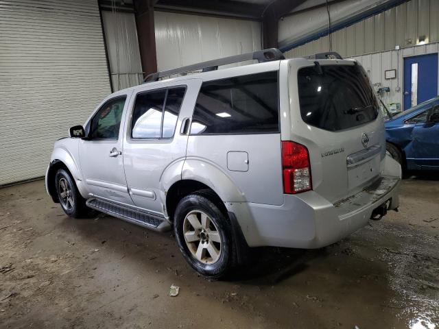 5N1AR1NB9BC630123 - 2011 NISSAN PATHFINDER S Silber Foto 2