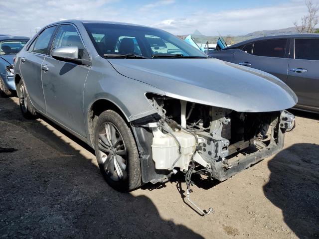 4T1BF1FK5GU552825 - 2016 TOYOTA CAMRY SE LE 银色 照片 4