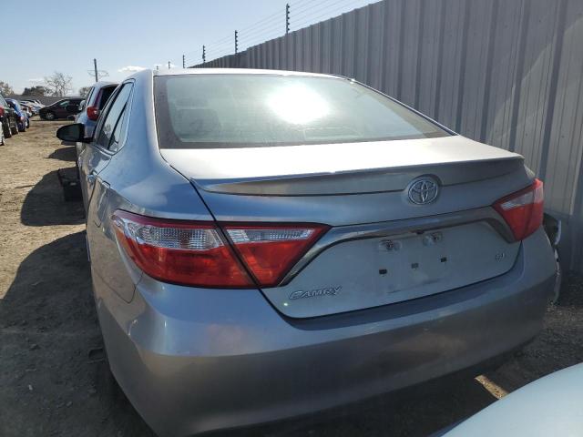 4T1BF1FK5GU552825 - 2016 TOYOTA CAMRY SE LE 银色 照片 6
