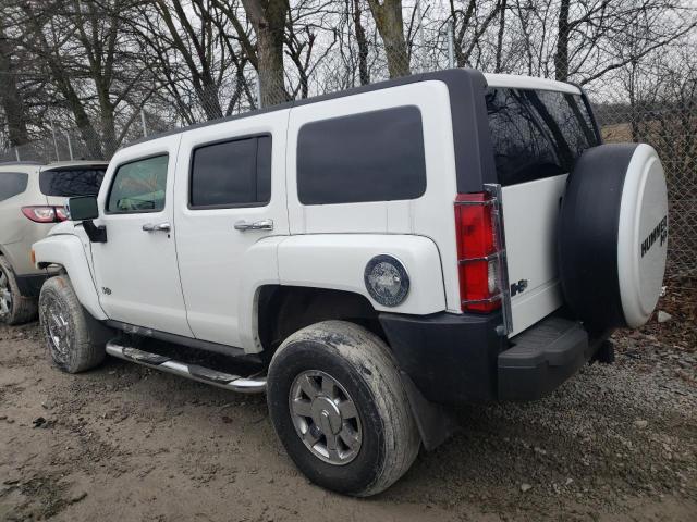 5GTDN136268272125 - 2006 HUMMER H3 WHITE photo 2