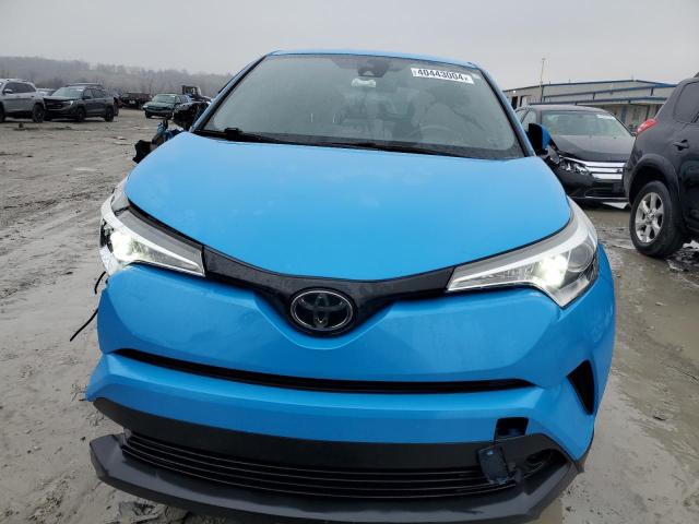 NMTKHMBX6KR095147 - 2019 TOYOTA C-HR XLE BLUE photo 5