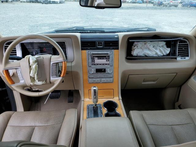 5LMFU27588LJ21728 - 2008 LINCOLN NAVIGATOR შავი ფოტო 8