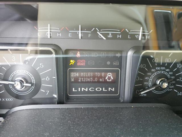 5LMFU27588LJ21728 - 2008 LINCOLN NAVIGATOR შავი ფოტო 9