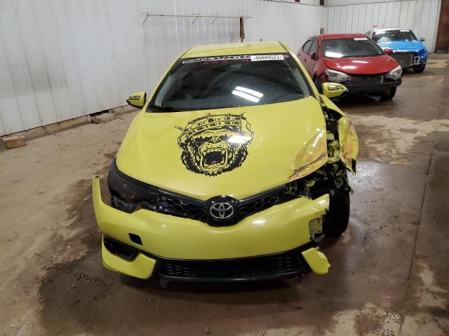 JTNKARJE3JJ574328 - 2018 TOYOTA COROLLA IM GREEN photo 5