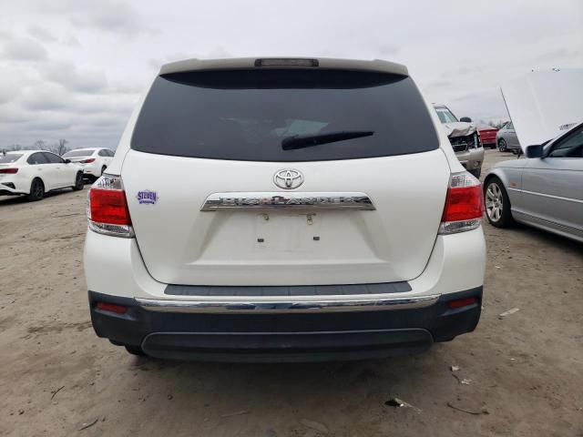 5TDZK3EH2DS128535 - 2013 TOYOTA HIGHLANDER BASE WHITE photo 6