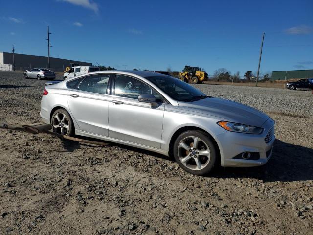 3FA6P0HDXGR164630 - 2016 FORD FUSION SE SILVER photo 4