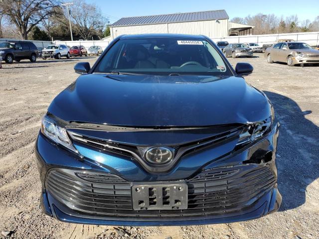 4T1C11AK5LU503001 - 2020 TOYOTA CAMRY LE BLUE photo 5