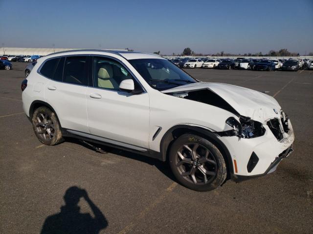 5UX53DP06P9P51702 - 2023 BMW X3 XDRIVE30I WHITE photo 4