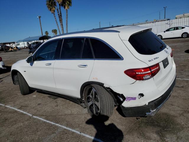 WDC0G5EB9KF605616 - 2019 MERCEDES-BENZ GLC 350E WHITE photo 2