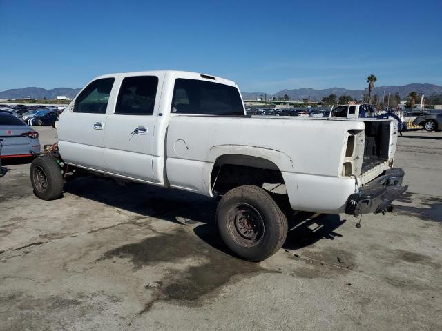 1GCGC13U13F232814 - 2003 CHEVROLET SILVERADO C1500 HEAVY DUTY WHITE photo 2