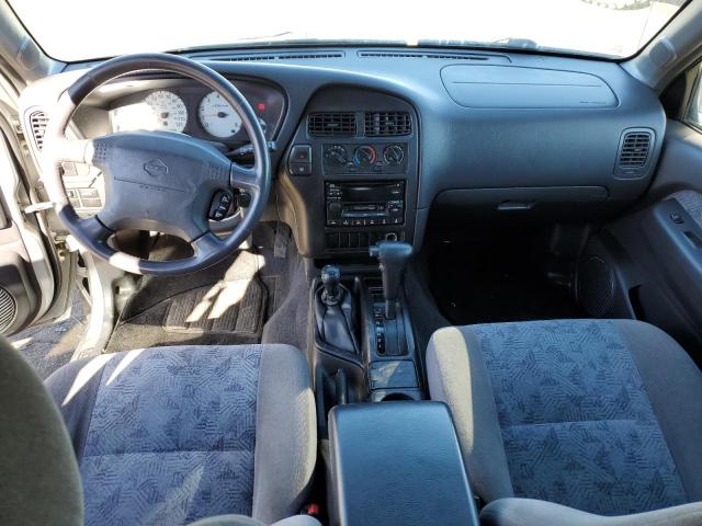 JN8AR07Y4YW430049 - 2000 NISSAN PATHFINDER LE ნაცრისფერი ფოტო 8