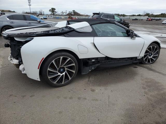 WBY2Z6C51KVG98151 - 2019 BMW I8 WHITE photo 3