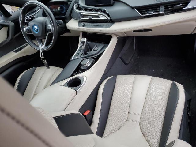 WBY2Z6C51KVG98151 - 2019 BMW I8 WHITE photo 8