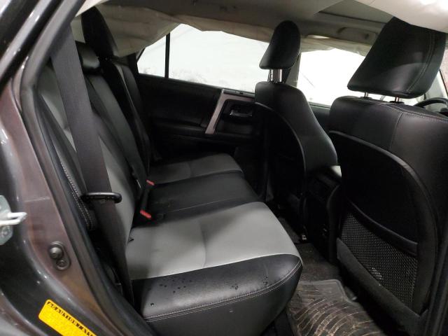 JTEBU5JR3G5330828 - 2016 TOYOTA 4RUNNER SR5/SR5 PREMIUM 石墨色 照片 11